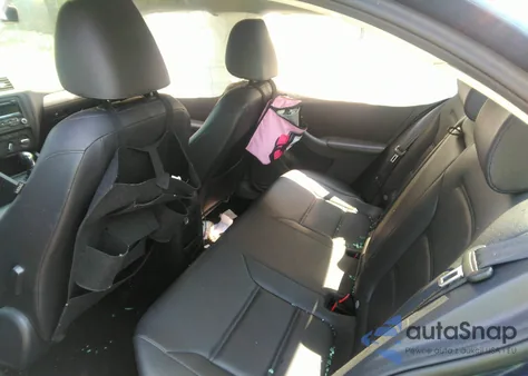 2013 Volkswagen Jetta 2.5L Se from USA, damaged, VIN 3VWDP7AJ8DM382856